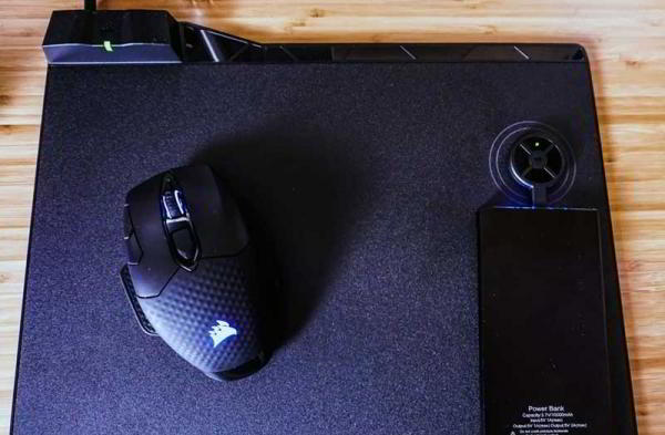 Обзор Corsair Dark Core SE большой беспроводной мыши