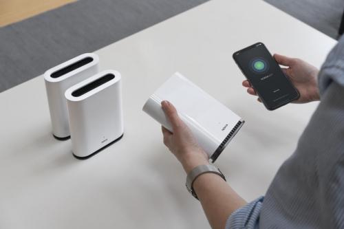 Nokia’s new Beacon 1 mesh Wi-Fi router learns which wireless channels are the least congested